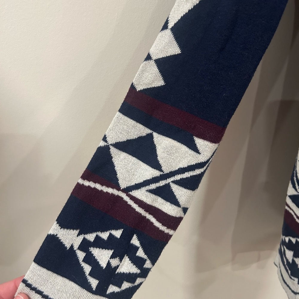 Hippie Rose Navy and White Geometric Cardigan - Picture 4 of 7